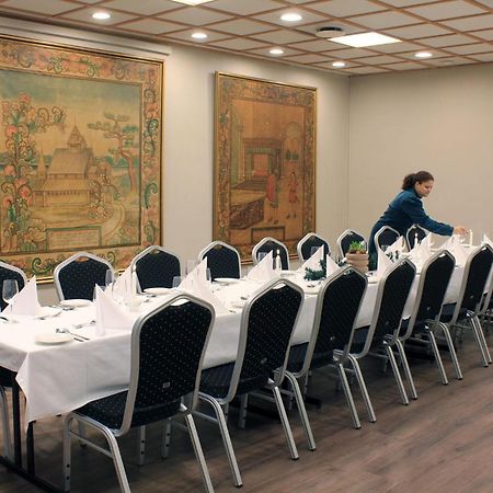 Henriks Hotell Skien Esterno foto