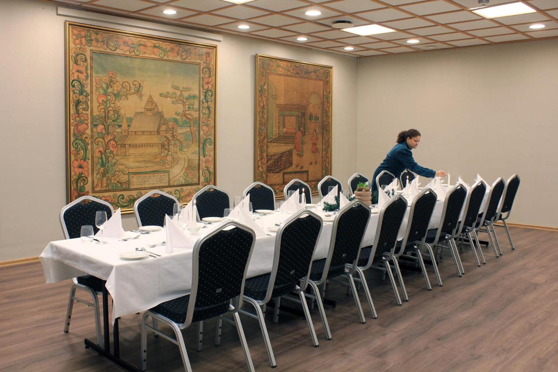 Henriks Hotell Skien Esterno foto